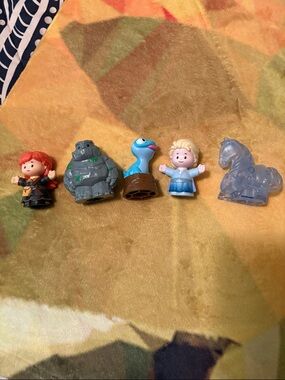 Disney Frozen Little People toys